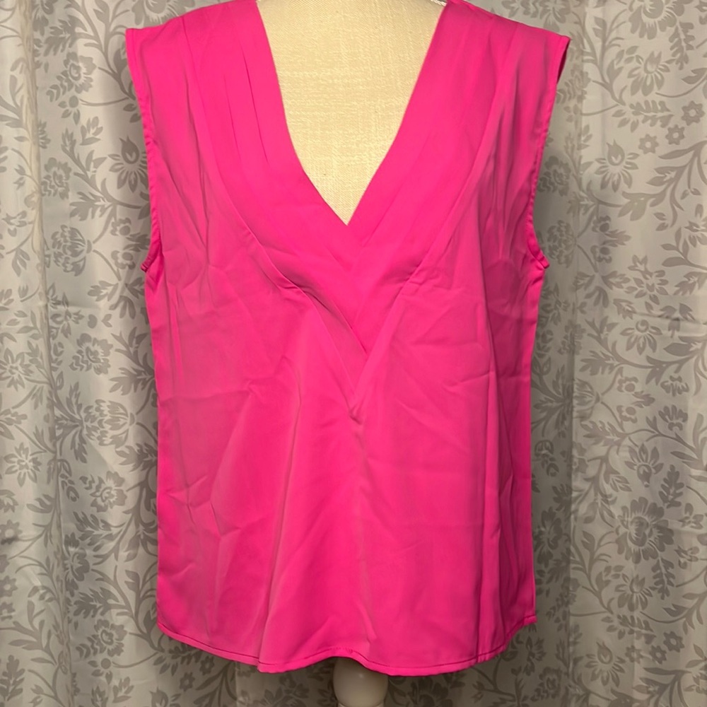 Sleeveless top